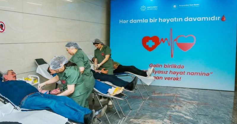 Yeni Klinikanın tibb və qeyri tibb heyəti qan verib