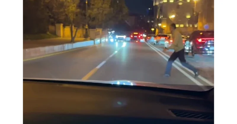 Такси в Баку чуть не столкнулось с встречным автомобилем ВИДЕО