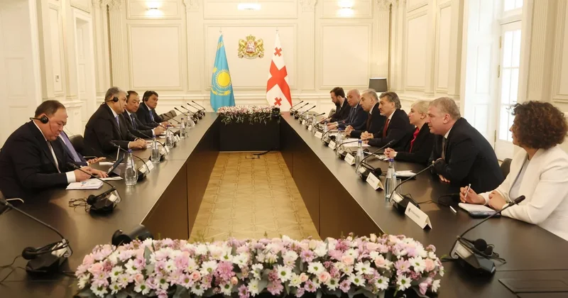 Грузия и Казахстан обсудили развитие Среднего коридора