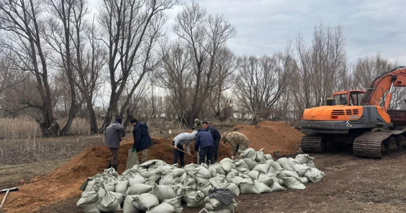 Прорванная плотина в Казахстане восстановлена