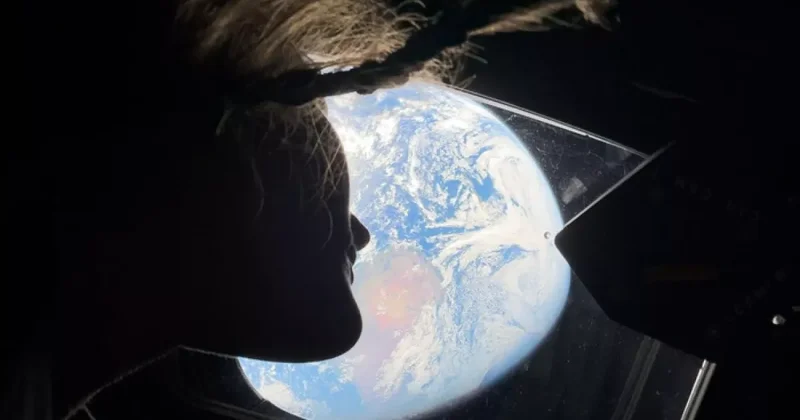 Пилотируемый лунный аппарат Orion в пятницу завершит миссию и вернется на Землю