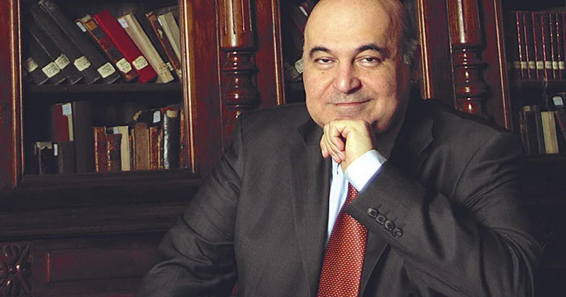 Körpə və kürən pişik balası Çingiz Abdullayevin hekayəsi