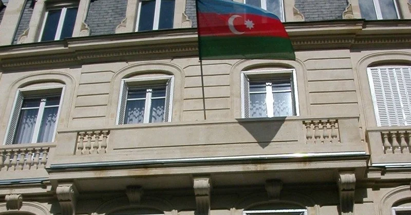 Xarici ölkələrin səfirliyində çalışan azərbaycanlılar narazıdır SƏBƏB