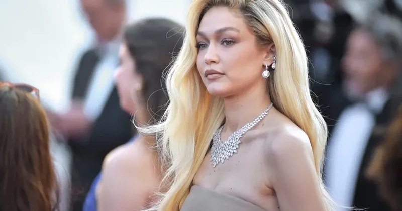 Gigi onunla eşq yaşadığını etiraf etdi FOTO