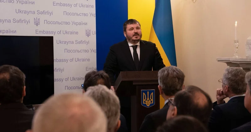 Посол Украины поблагодарил Ильхама Алиева на фоне его отказа лететь на Парад Победы в Москве