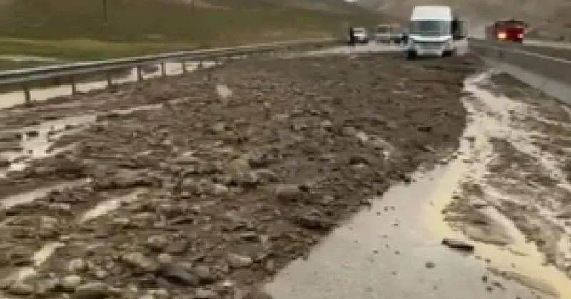 Сильные дожди привели к затоплению дороги Баку Шемаха видео