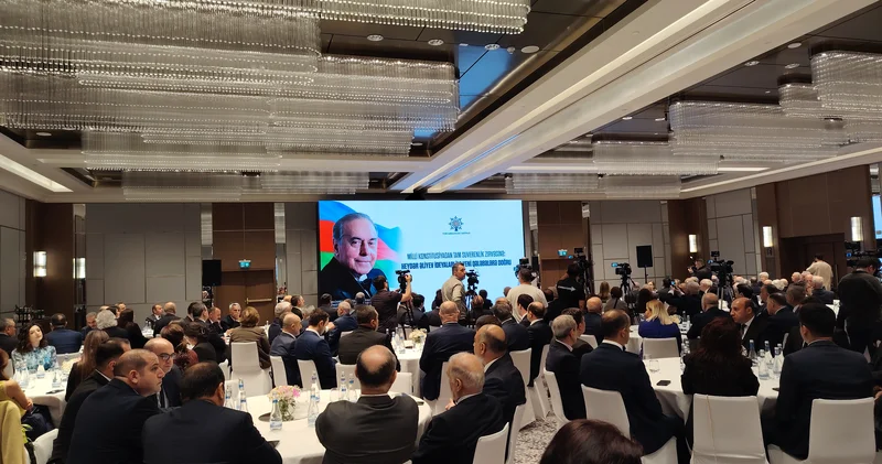 Heydər Əliyev ideyaları ilə yeni qələbələrə doğru mövzusunda tədbir keçirilir YENİLƏNİR FOTOLAR