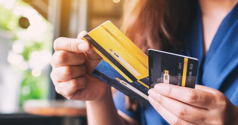 Bank kartları ilə bağlı xəbərdarlıq Bu tarixlərdə ehtiyatlı olun!