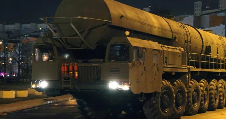 Putinin “Oreşnik” raketi üçün Kiyevdə hədəflər seçilməsini əmr edib