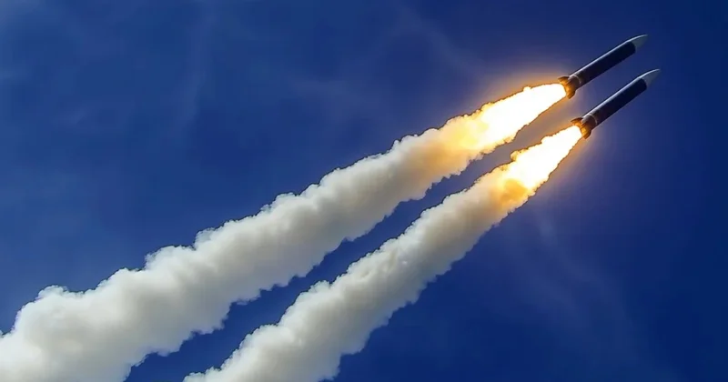 Pakistan Hindistan qırıcılarını Çinin ən müasir raketi ilə vurub