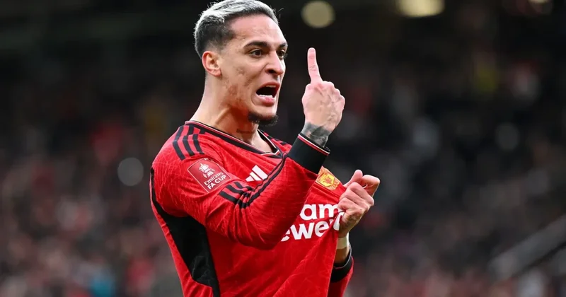 “Mançester Yunayted” Antoninin transferindən 50 milyon qazanmaq istəyir