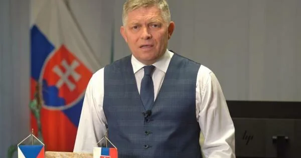 Fitso da Azərbaycan üzərindən Moskvaya uçacaq?