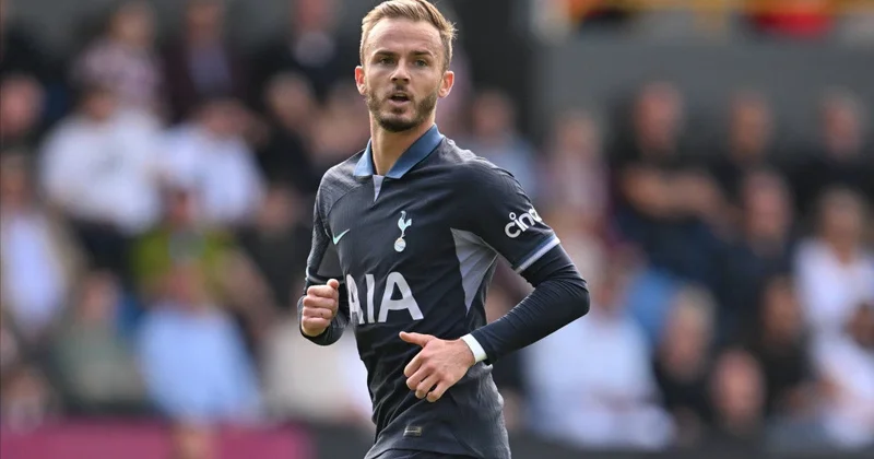 “Tottenhem”in yarımmüdafiəçisi sıradan çıxıb