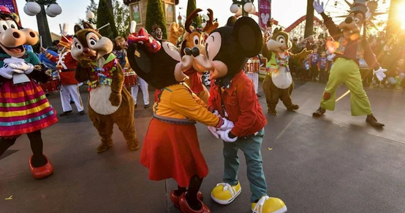 Yaxın Şərq tarixində ilk Disneyland açılır