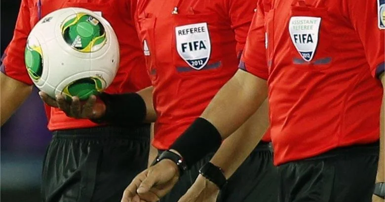 Final oyununun hakimi bilindi