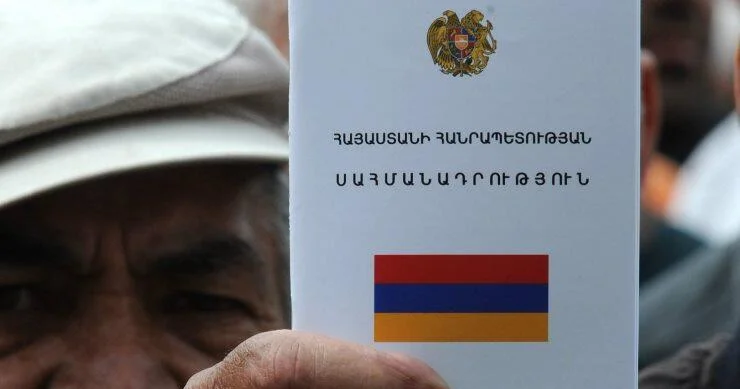 Через 10 месяцев станет известно, есть ли у Армении будущее РЕПЛИКА