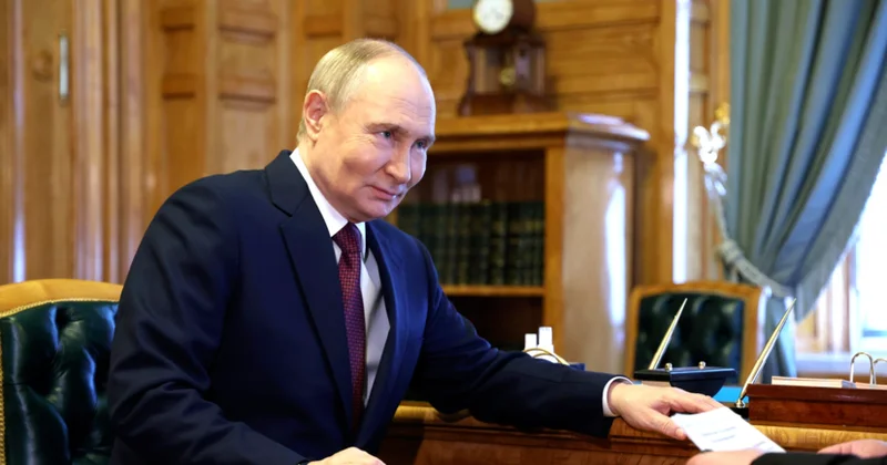 Putin: Çeçenistanda təlim keçmiş döyüşçülər SVO zonasında parlaq döyüşürlər