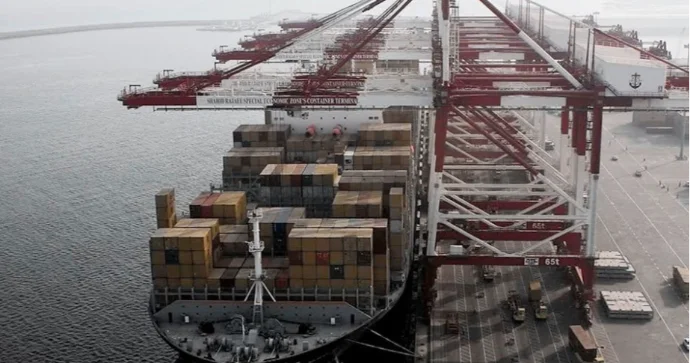 Qazaxıstan İranın limanında logistika mərkəzi yaradacaq