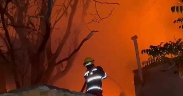 Bakıdakı yanğın məhdudlaşdırıldı YENİLƏNİB (FOTOLAR/VİDEO)