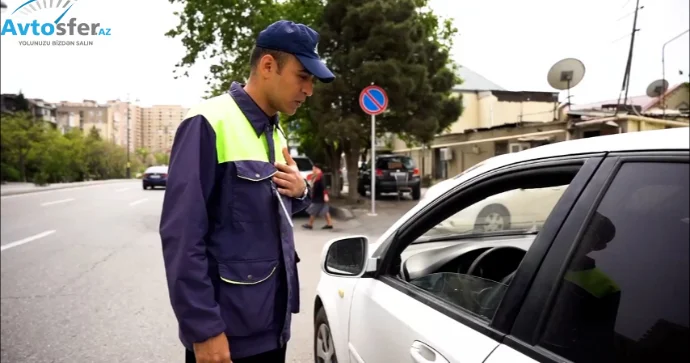 Bazar günü parklanmaya görə ödəniş tələb etmək qanunsuzdur SÜRÜCÜLƏRİN NƏZƏRİNƏ VİDEO