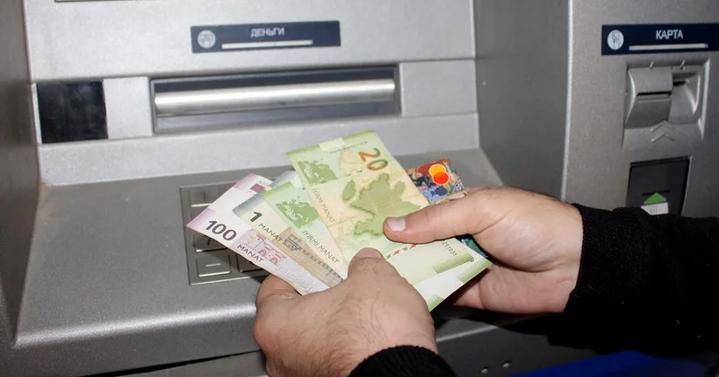 Пенсии за май по Баку, Сумгайыту и Абшерону выплатят завтра
