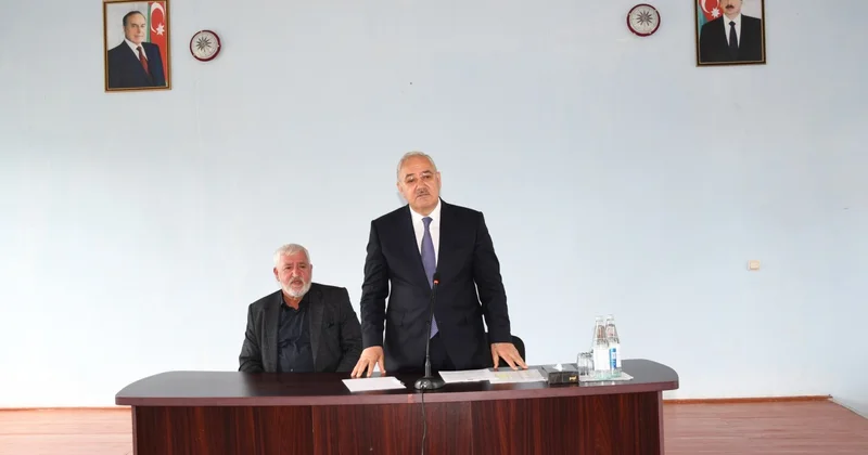 İcra başçısı Vaqif Həsənovun növbəti səyyar qəbul görüşü keçirilib FOTOLAR
