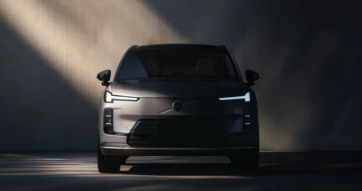 Volvo məşhur SUV modelini canlandırır...