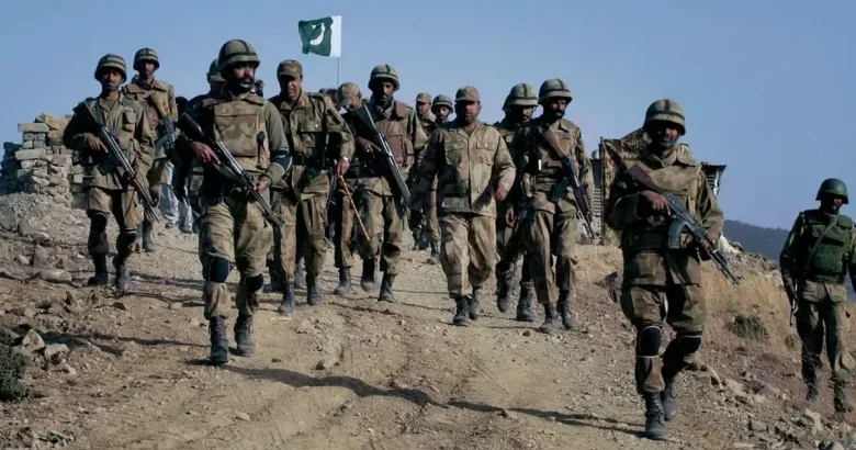 Pakistan hökuməti orduya geniş səlahiyyət verib