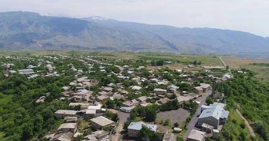 Ermənistanın Azərbaycanla sərhədyanı bölgələrdəki əhalisi KÖÇÜR