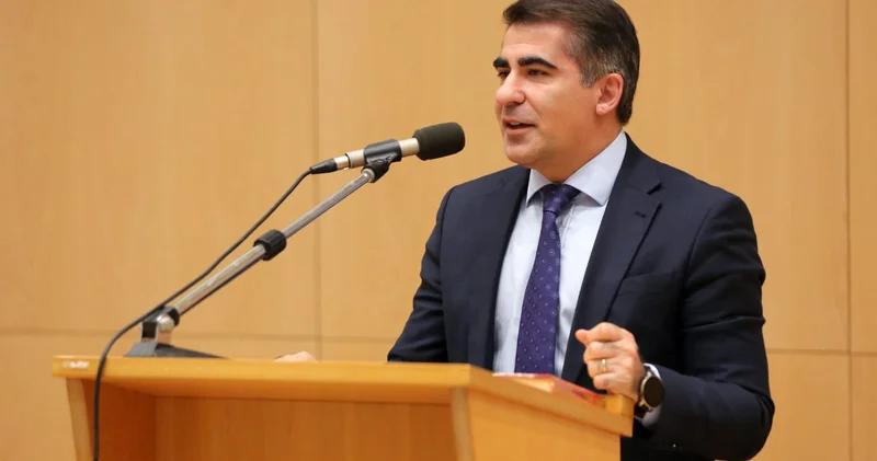 Elmi dərəcələrin verilmə mexanizmi dəyişdirilməlidir Nazirin MÜŞAVİRİ