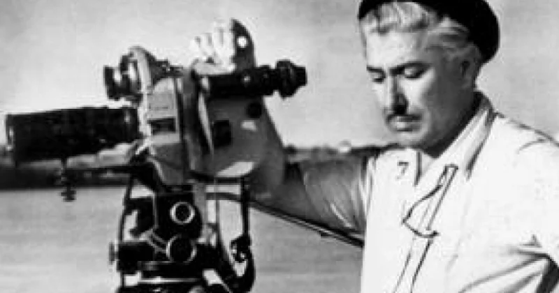 Onun lentə aldığı sənədli filmlər tariximizin əsl kino salnaməsidir