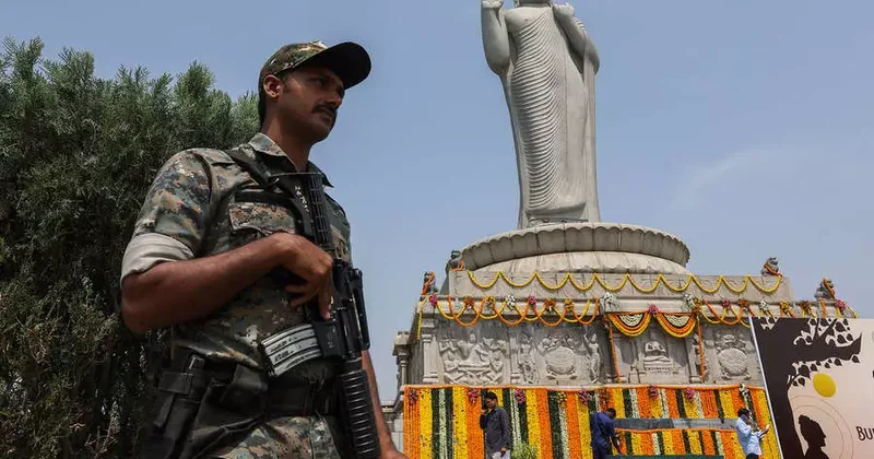 Pakistan əməliyyatından sonra Yeni Dehlidə təhlükəsizlik tədbirləri gücləndirilib