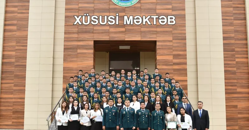 Отличившиеся курсанты спецшколы ГПС награждены за успехи на экзаменах