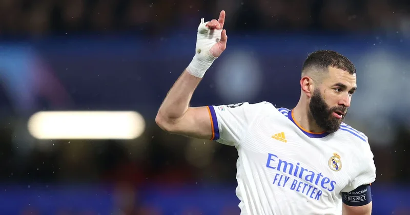 Futbolçuların əlləri niyə sarğılı olur? SƏBƏB