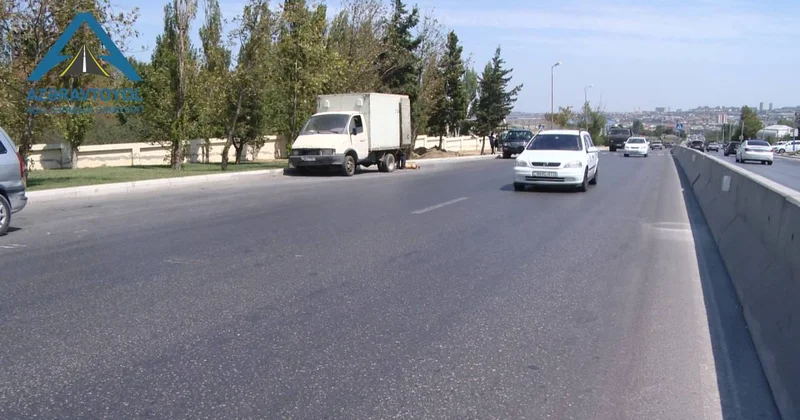 Bakı Şamaxı Yevlax avtomobil yolunda maneə aradan qaldırılıb