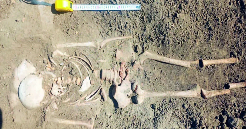 Kütləvi məzarlıqların lal harayı