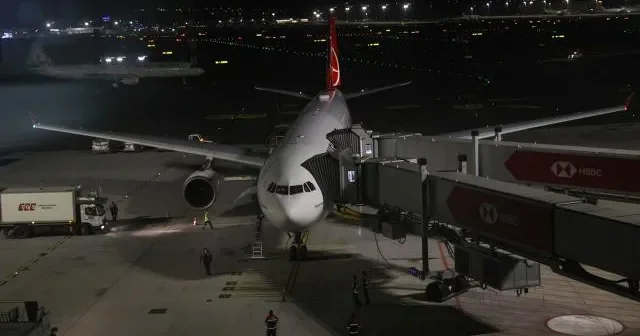 İstanbuldan Pakistana doğru havalanan təyyarələr geri DÖNDÜ