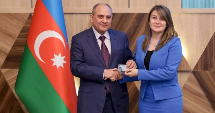 Keçmiş deputat YAP a üzv oldu