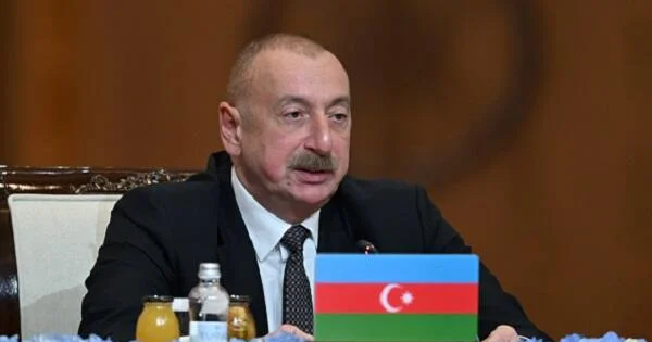 Prezidentin To Lamla görüşü başladı