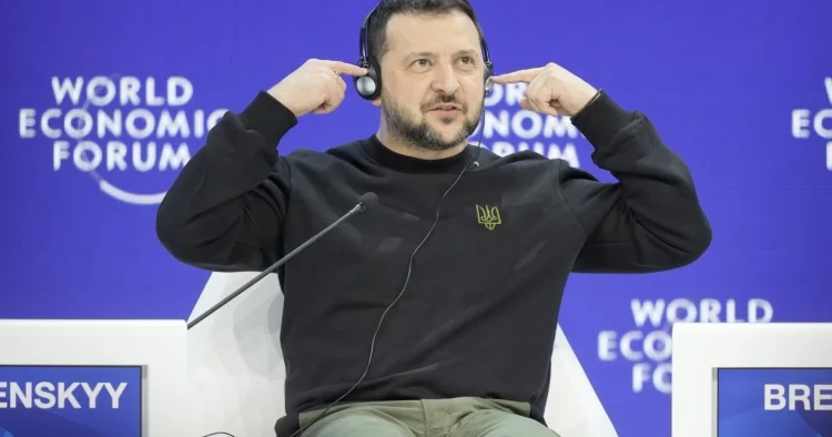 Dmitruk: “Tramp Zelenskidən Rusiya ilə sülh danışıqları üçün alət kimi istifadə edir”