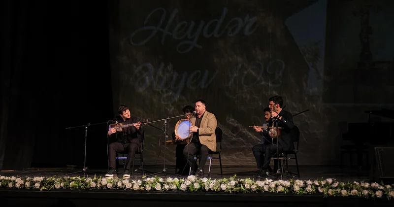 “Heydər Əliyev 102” adlı təntənəli ədəbi bədii tədbir təşkil edilib YENİLƏNİB/FOTOLAR