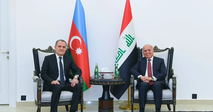 Ceyhun Bayramov və İraq XİN rəhbəri arasında təkbətək görüş başlayıb