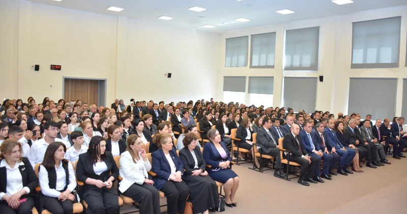 “Üfüqlərdə doğan günəş” FOTOLAR