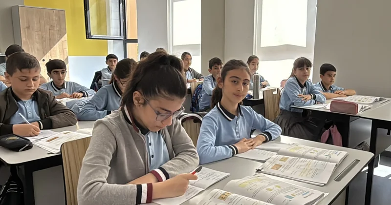 Füzulidə təhsilin dirçəlişi: Mirzə Uluqbəy adına məktəbdə uğurlu gələcəyin təməli qoyulur FOTO
