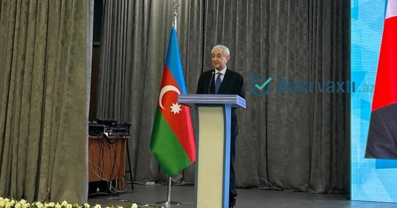 Əli Əhmədov: “Xalqın əsas dayaq gücü gənclərdir”