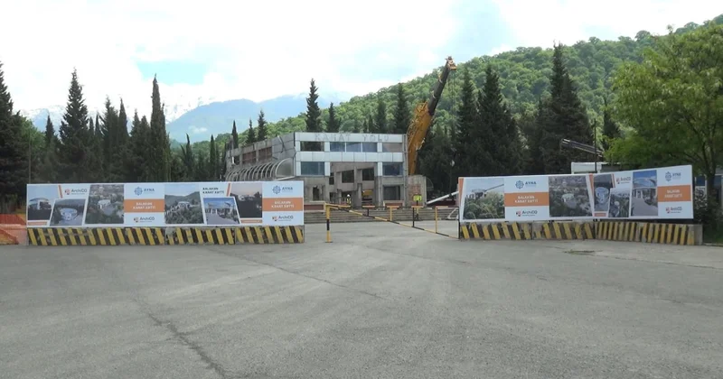 Balakəndəki ilk kanat yolu yenidən qurulur FOTO