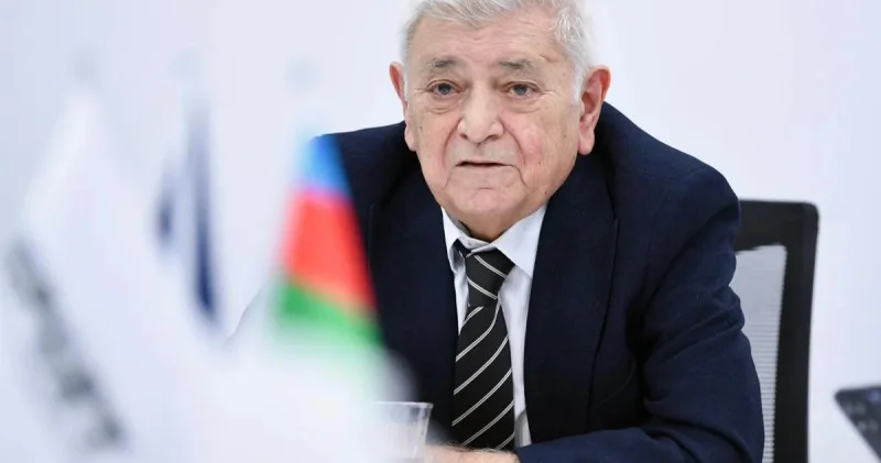 Aqil Abbas: Ədəbiyyat informasiya səs küyündən daha güclüdür