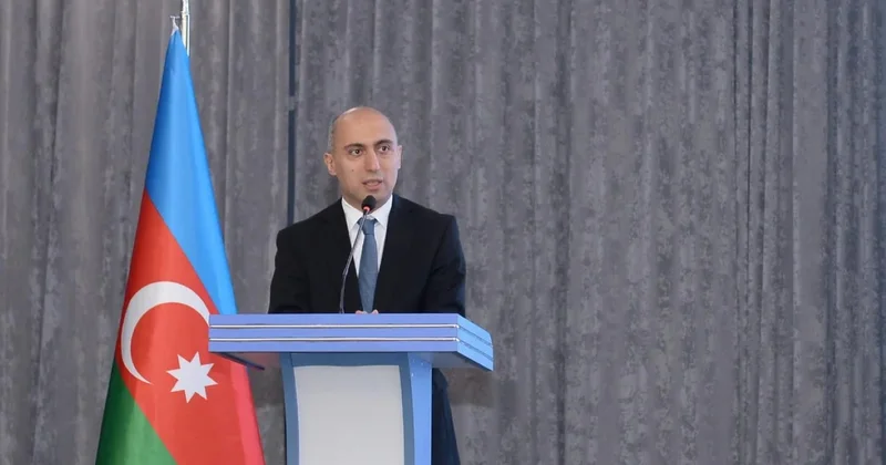 Амруллаев: Образование не только передача знаний, но и формирование мировоззрения учащихся