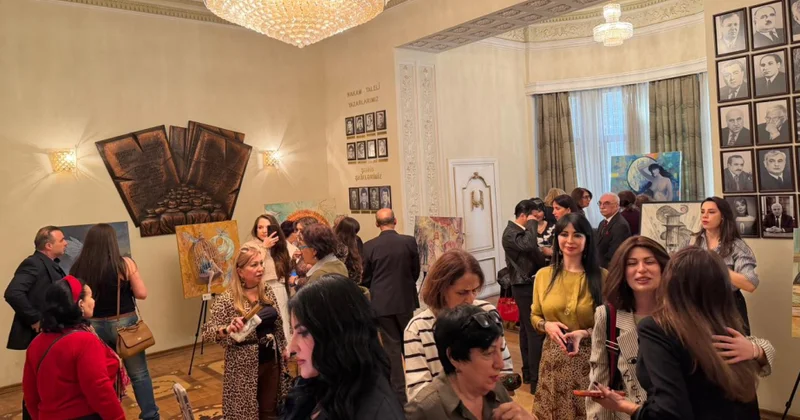 Yazıçılar Birliyində “Səhifələrdən obrazlar” sərgisi açılıb