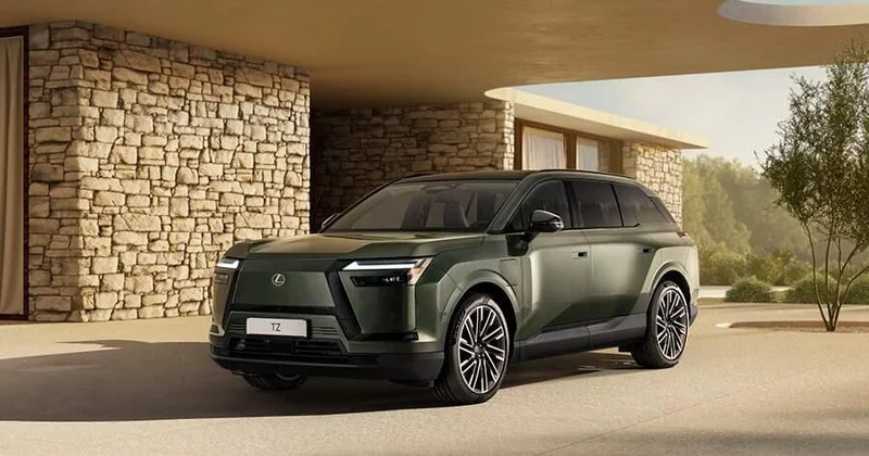 Lexus представил крупный и динамичный кроссовер ФОТО
